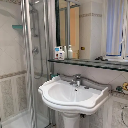 Glamour Center Of 2* Rome
